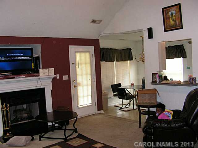 1439  Bells Knox Road Charlotte North Carolina 28214