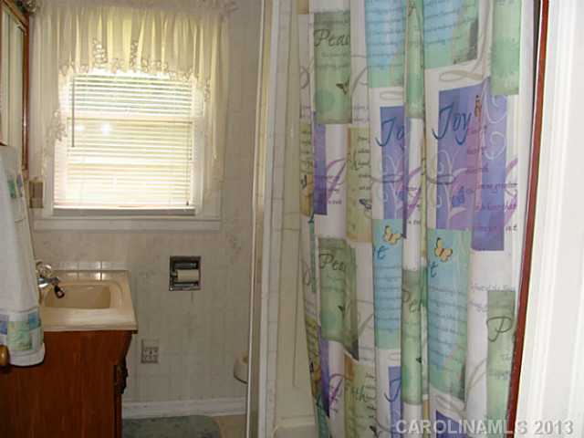 1110  Mauney Road Stanley North Carolina 28164