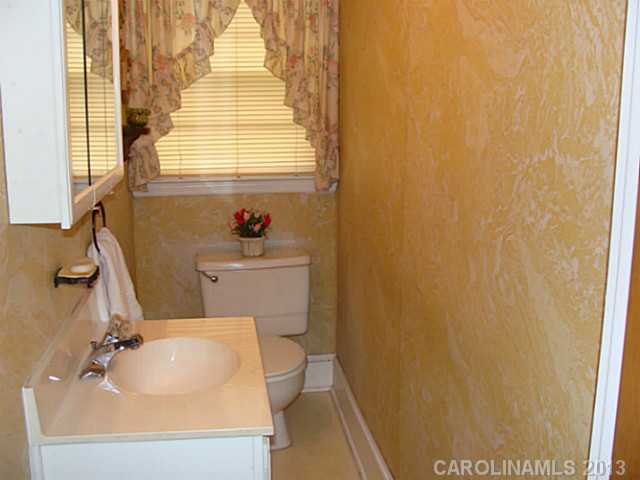 1110  Mauney Road Stanley North Carolina 28164