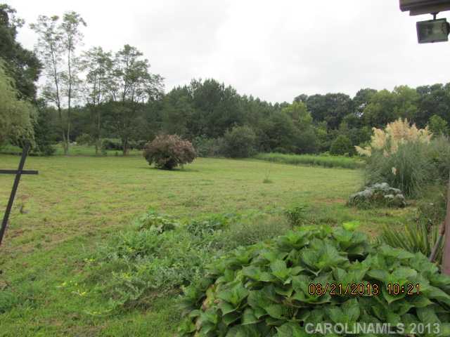 2239  River Road Lincolnton North Carolina 28092
