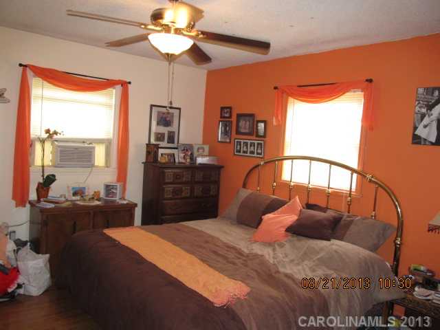 2239  River Road Lincolnton North Carolina 28092