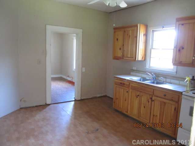 1879  Arrowood Lane Lincolnton North Carolina 28092