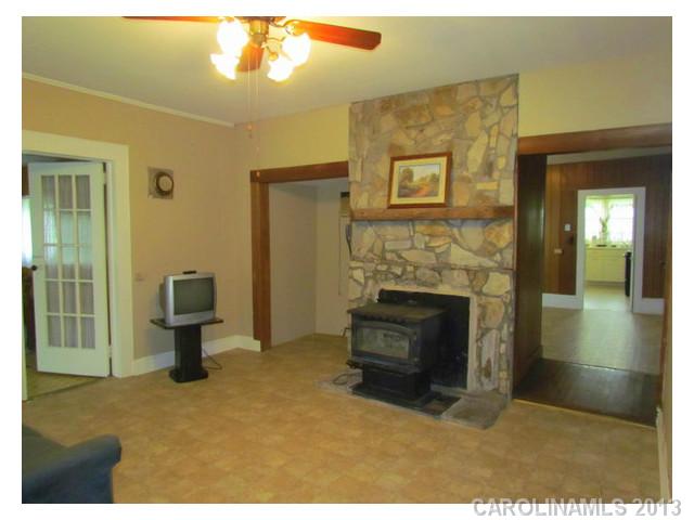 1084  Pisgah Church Road Hiddenite North Carolina 28636