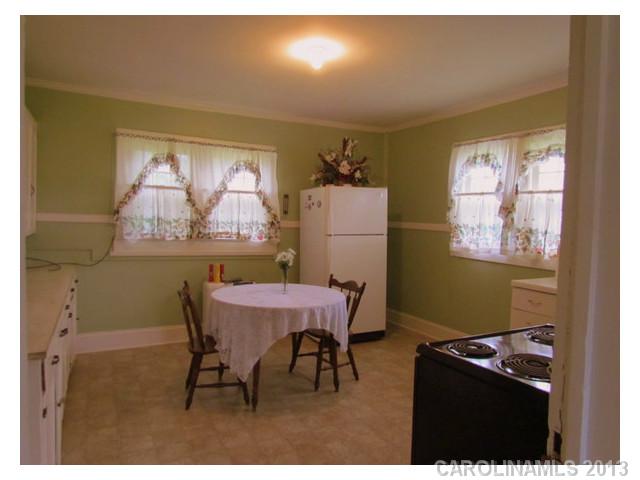 1084  Pisgah Church Road Hiddenite North Carolina 28636