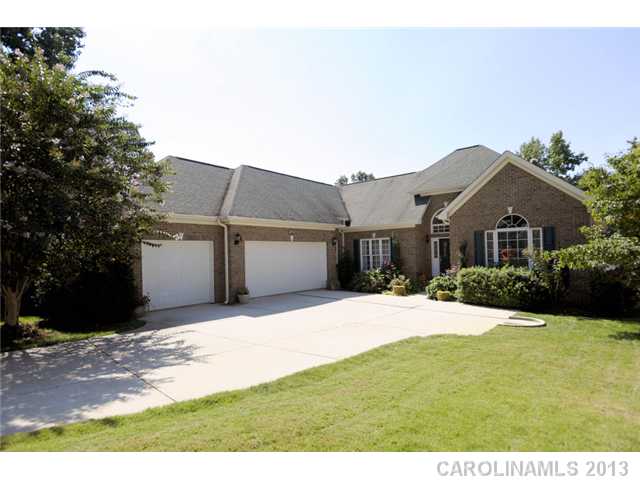 179  Eagle Chase Lane Troutman North Carolina 28166