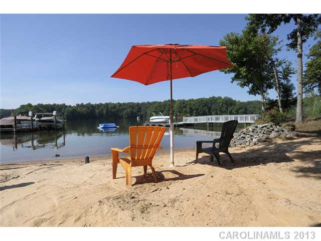 179  Eagle Chase Lane Troutman North Carolina 28166