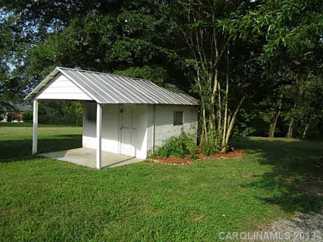 8633  Reepsville Road Lincolnton North Carolina 28092