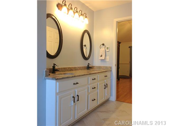 4020  Wild Nursery Court Charlotte North Carolina 28215