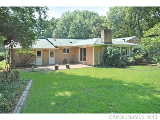 8221  Fallsdale Drive Charlotte North Carolina 28214