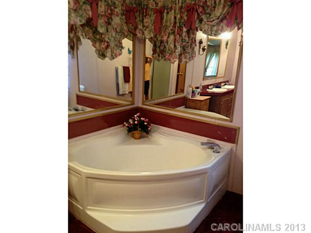 246  Sailwinds Road Mooresville North Carolina 28115