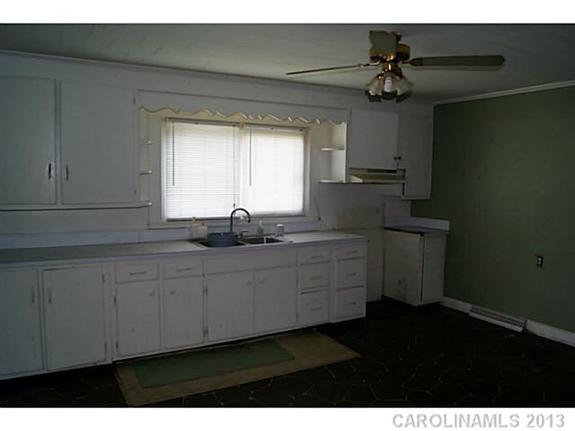 3113  Bessemer City Road Bessemer City North Carolina 28061