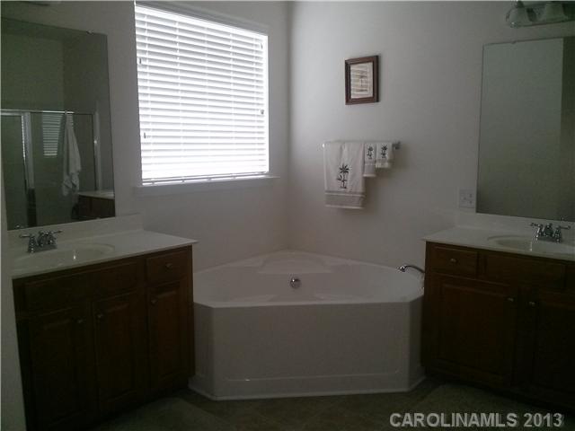 13216  Ferguson Forest Drive Charlotte North Carolina 28273