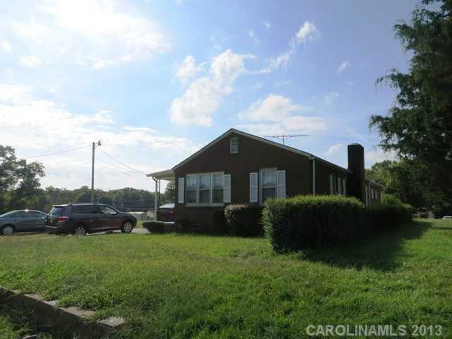 1910  Greenbriar Road Statesville North Carolina 28625