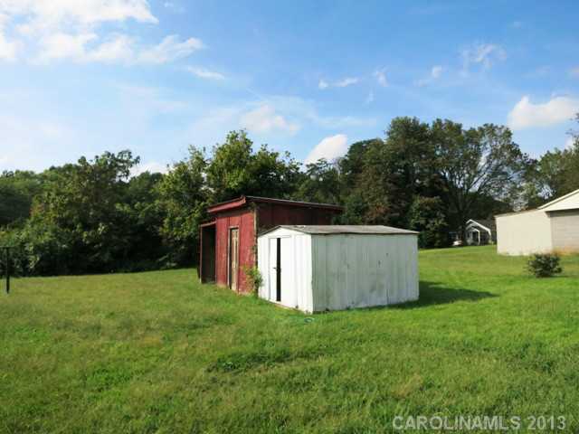 1910  Greenbriar Road Statesville North Carolina 28625