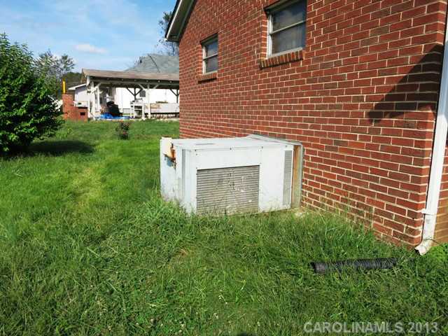 1910  Greenbriar Road Statesville North Carolina 28625
