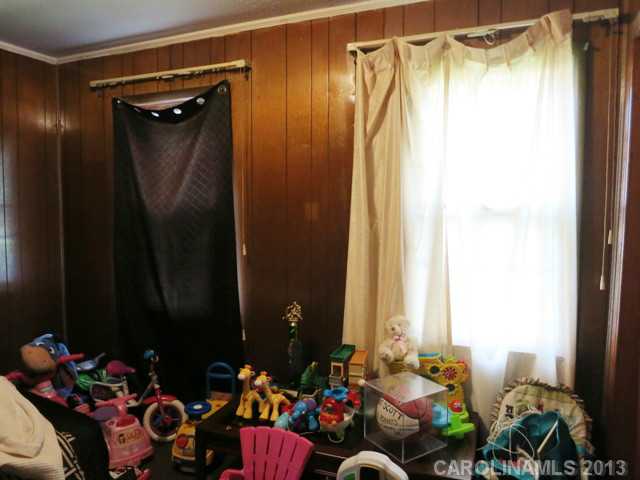 1910  Greenbriar Road Statesville North Carolina 28625