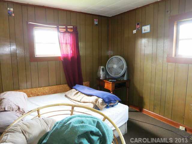 1910  Greenbriar Road Statesville North Carolina 28625