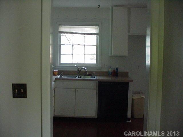 5800  Charing Place Charlotte North Carolina 28211