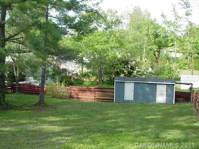 5800  Charing Place Charlotte North Carolina 28211