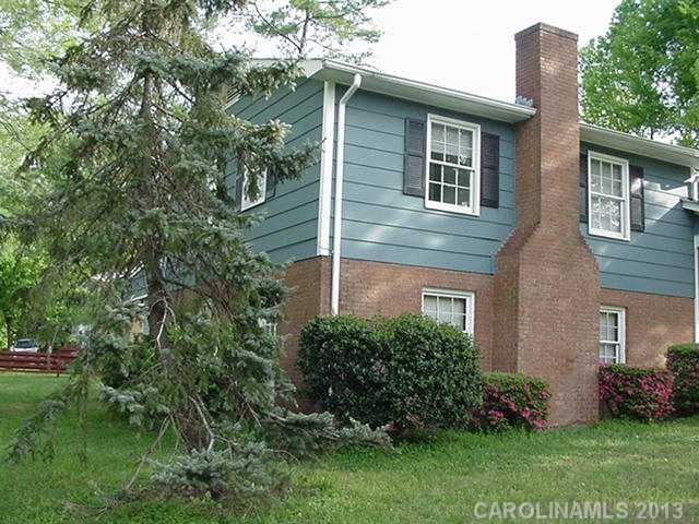 5800  Charing Place Charlotte North Carolina 28211