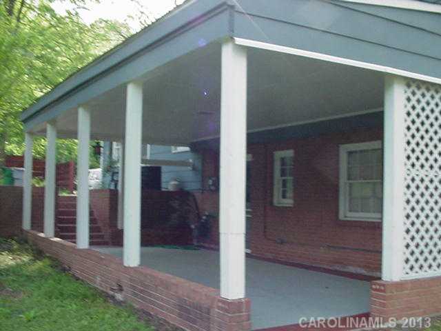 5800  Charing Place Charlotte North Carolina 28211