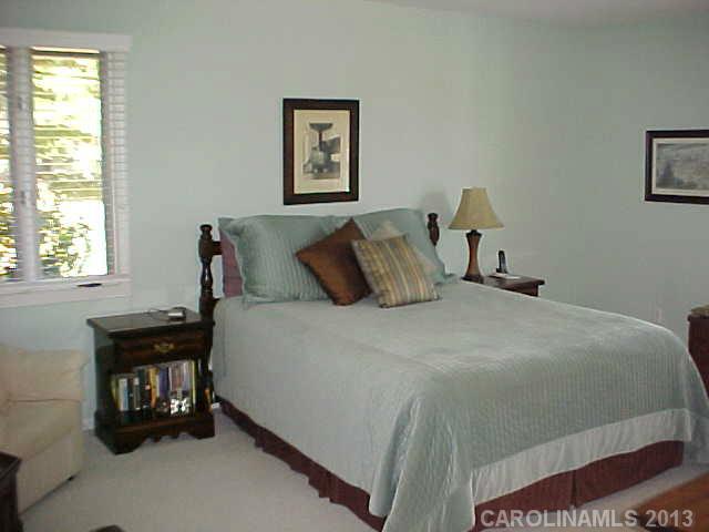 3927  Rounding Run Road Charlotte North Carolina 28277