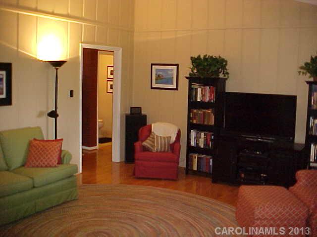 3927  Rounding Run Road Charlotte North Carolina 28277