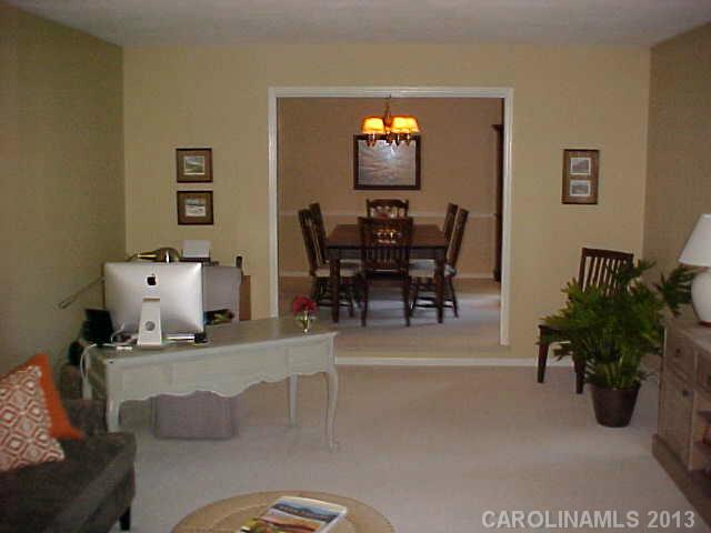 3927  Rounding Run Road Charlotte North Carolina 28277