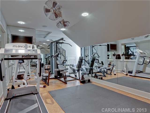 5815  Masters Court Charlotte North Carolina 28226