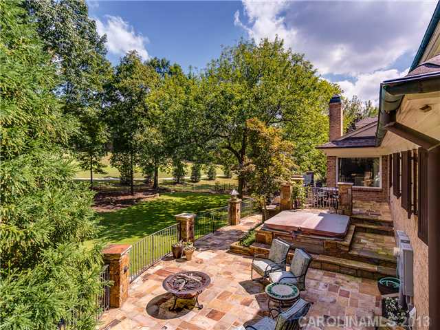 5815  Masters Court Charlotte North Carolina 28226