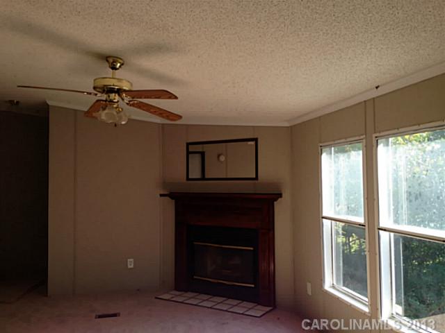 183  Four Andrews Drive Harmony North Carolina 28634