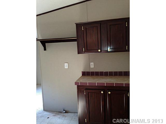 183  Four Andrews Drive Harmony North Carolina 28634