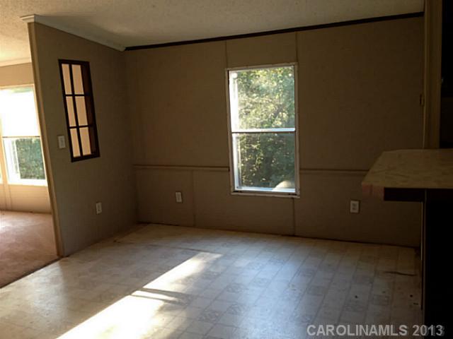 183  Four Andrews Drive Harmony North Carolina 28634