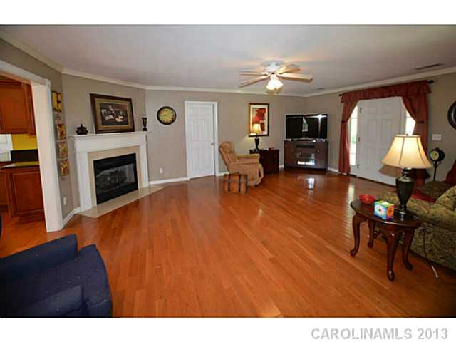 117  Summerbrook Lane Mooresville North Carolina 28117