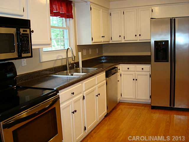 4208  Woods End Lane Charlotte North Carolina 28277