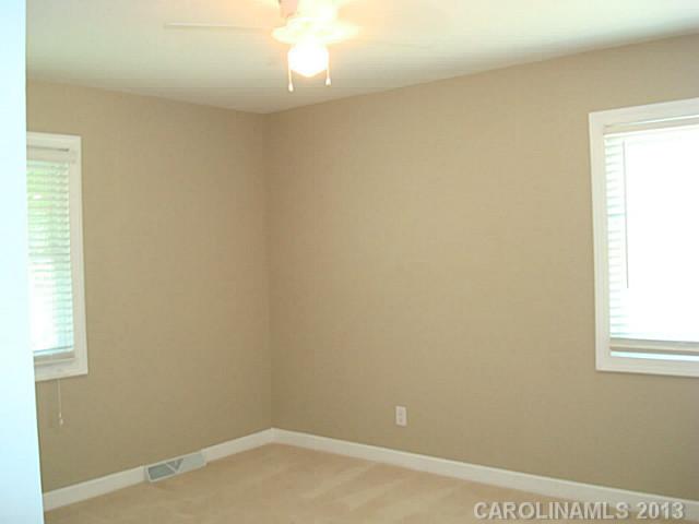 4208  Woods End Lane Charlotte North Carolina 28277