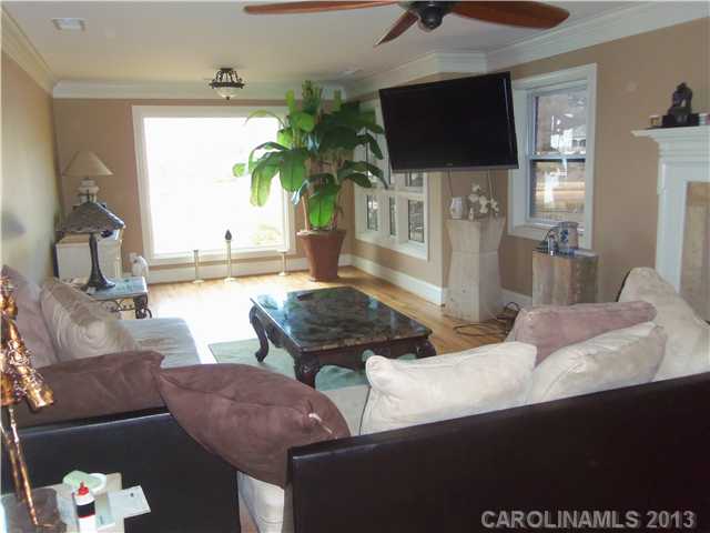16023  Sunset Drive Huntersville North Carolina 28078