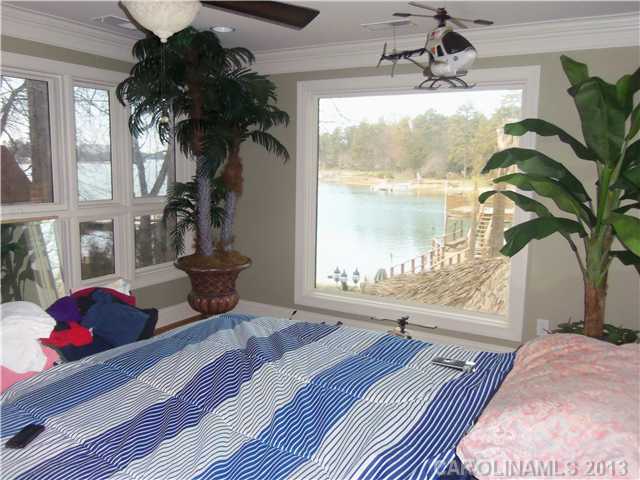 16023  Sunset Drive Huntersville North Carolina 28078