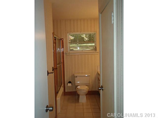 6740  Linda Lake Drive Charlotte North Carolina 28215
