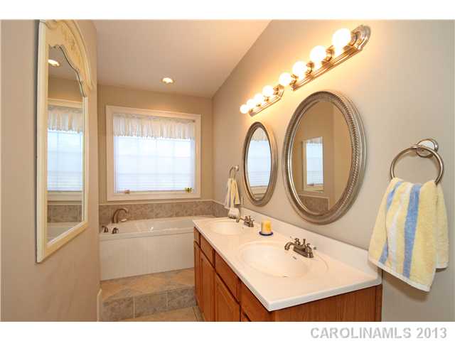 136  Rankin Hill Road Troutman North Carolina 28166