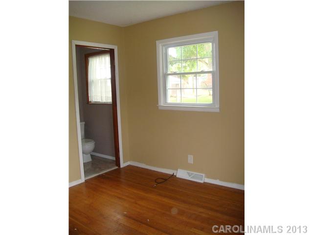 1003  Carmel Drive Gastonia North Carolina 28056