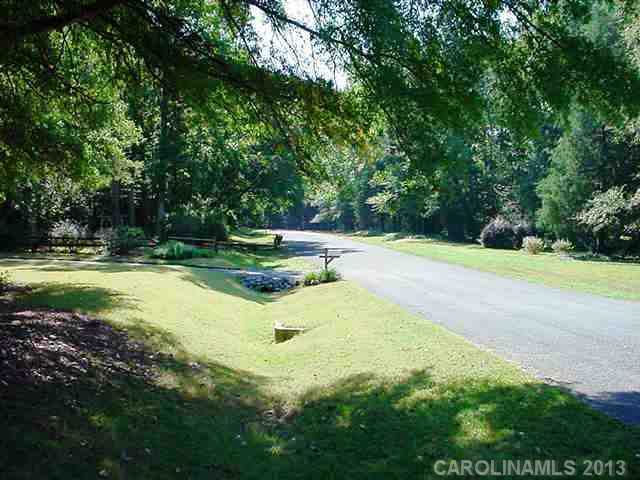 11500  Gelding Drive Charlotte North Carolina 28215