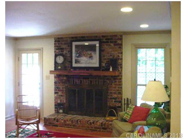 11500  Gelding Drive Charlotte North Carolina 28215
