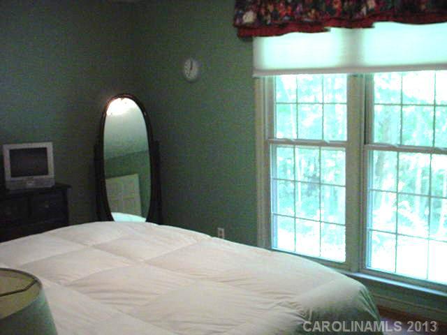 11500  Gelding Drive Charlotte North Carolina 28215
