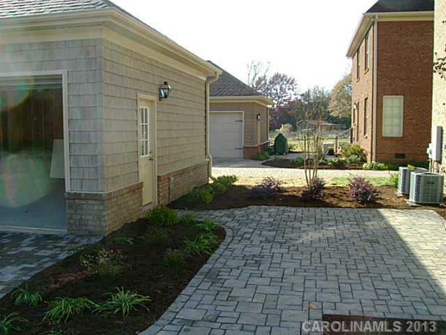 1060  Belmont Village Drive Belmont North Carolina 28012