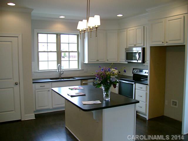 1060  Belmont Village Drive Belmont North Carolina 28012