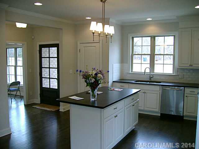 1060  Belmont Village Drive Belmont North Carolina 28012