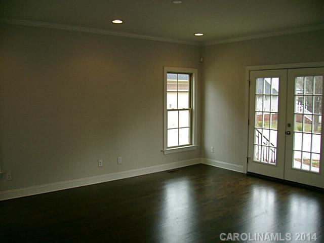 1060  Belmont Village Drive Belmont North Carolina 28012