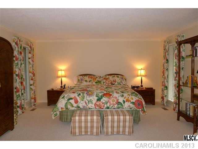 2095 NW 2nd St Drive Hickory North Carolina 28601
