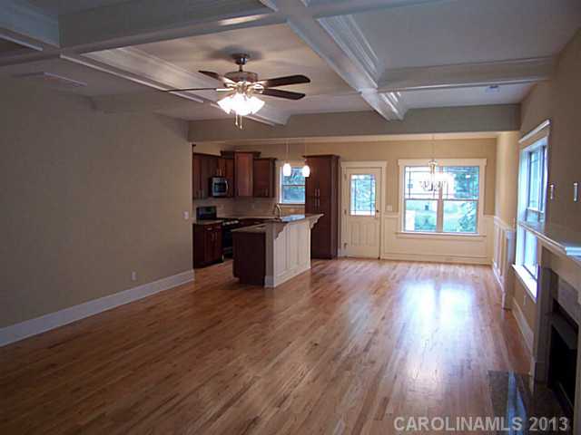 1513  Seigle Avenue Charlotte North Carolina 28205